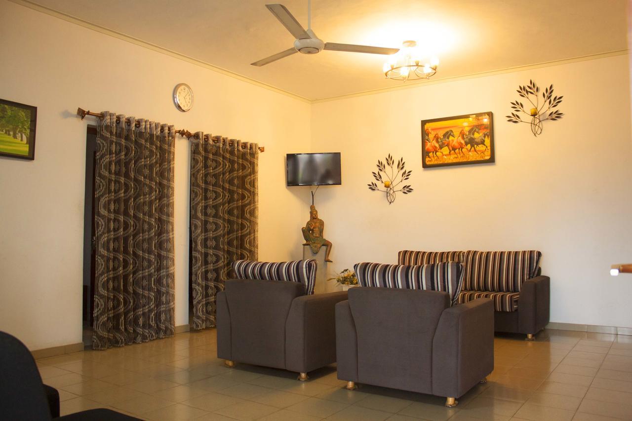 Peak View Holiday Resort Ratnapura Bagian luar foto